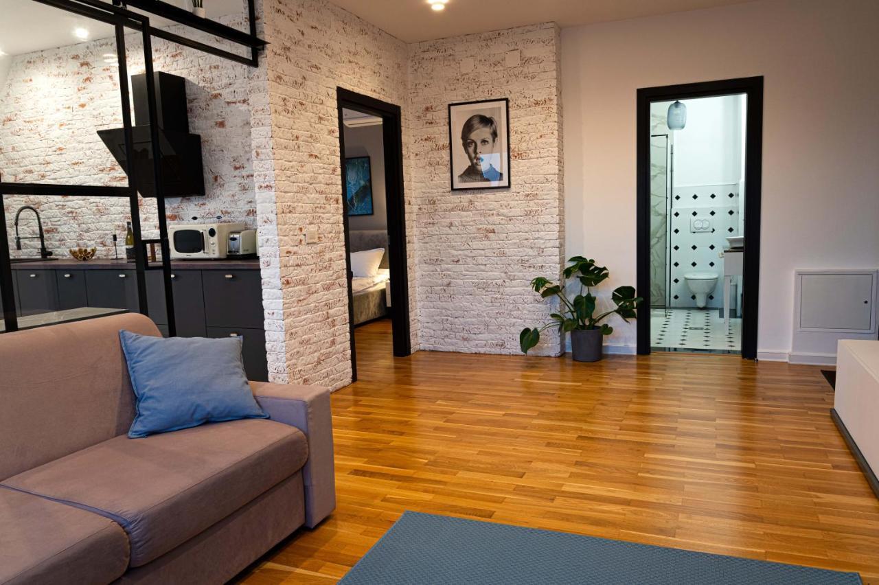 Urban Oasis Apartments With Parking Βουκουρέστι Εξωτερικό φωτογραφία