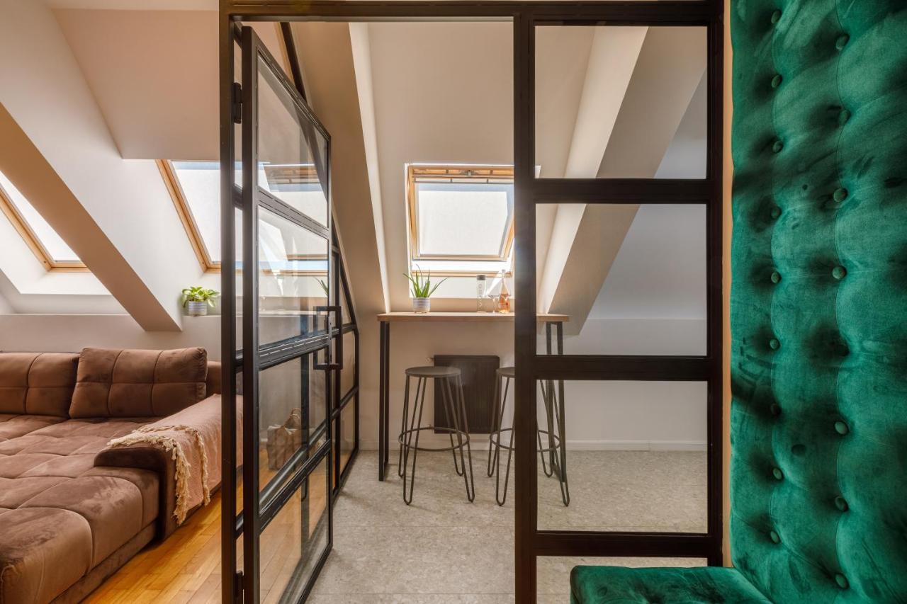 Urban Oasis Apartments With Parking Βουκουρέστι Εξωτερικό φωτογραφία