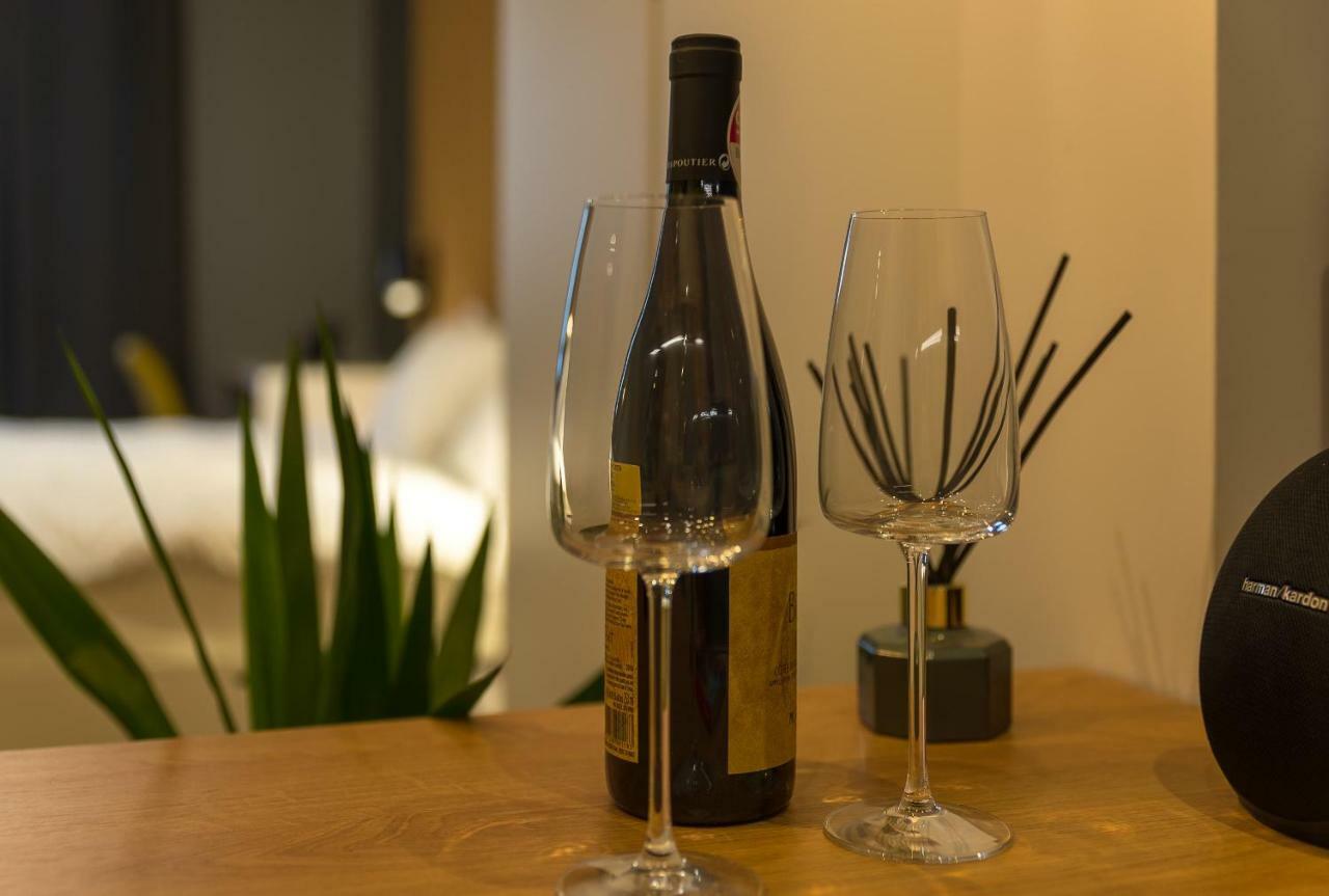 Urban Oasis Apartments With Parking Βουκουρέστι Εξωτερικό φωτογραφία